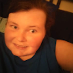 Meet your Posher, Hali